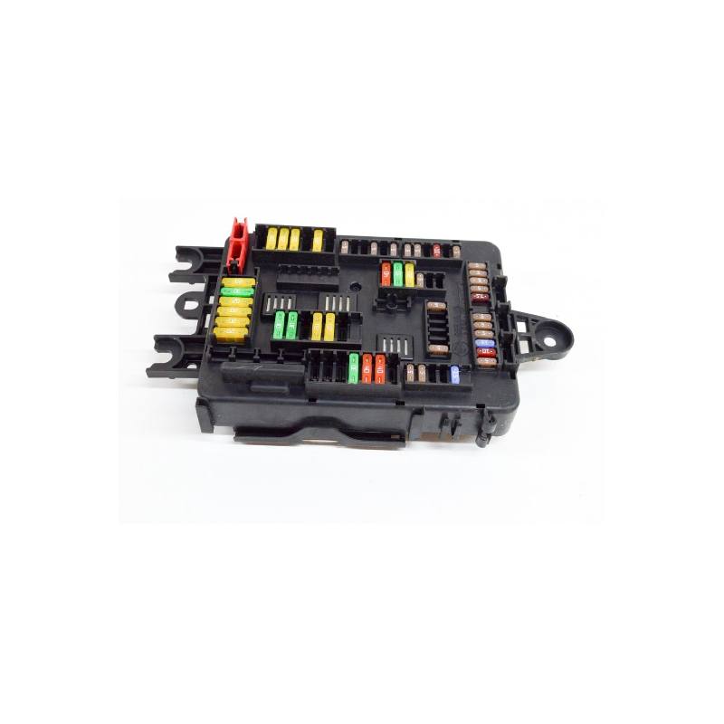 جعبه فیوز داخل کابین اس دبلیو ام SWM G01 1 جعبه فیوز داخل کابین اس دبلیو ام SWM G01