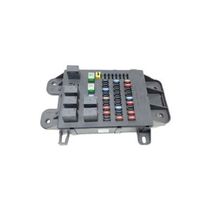 جعبه فیوز داخل کابین ام وی ام X33
